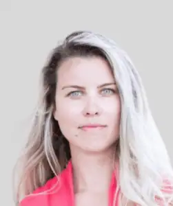 Dr. Nikole MacLellan (Dr. Kokes)
